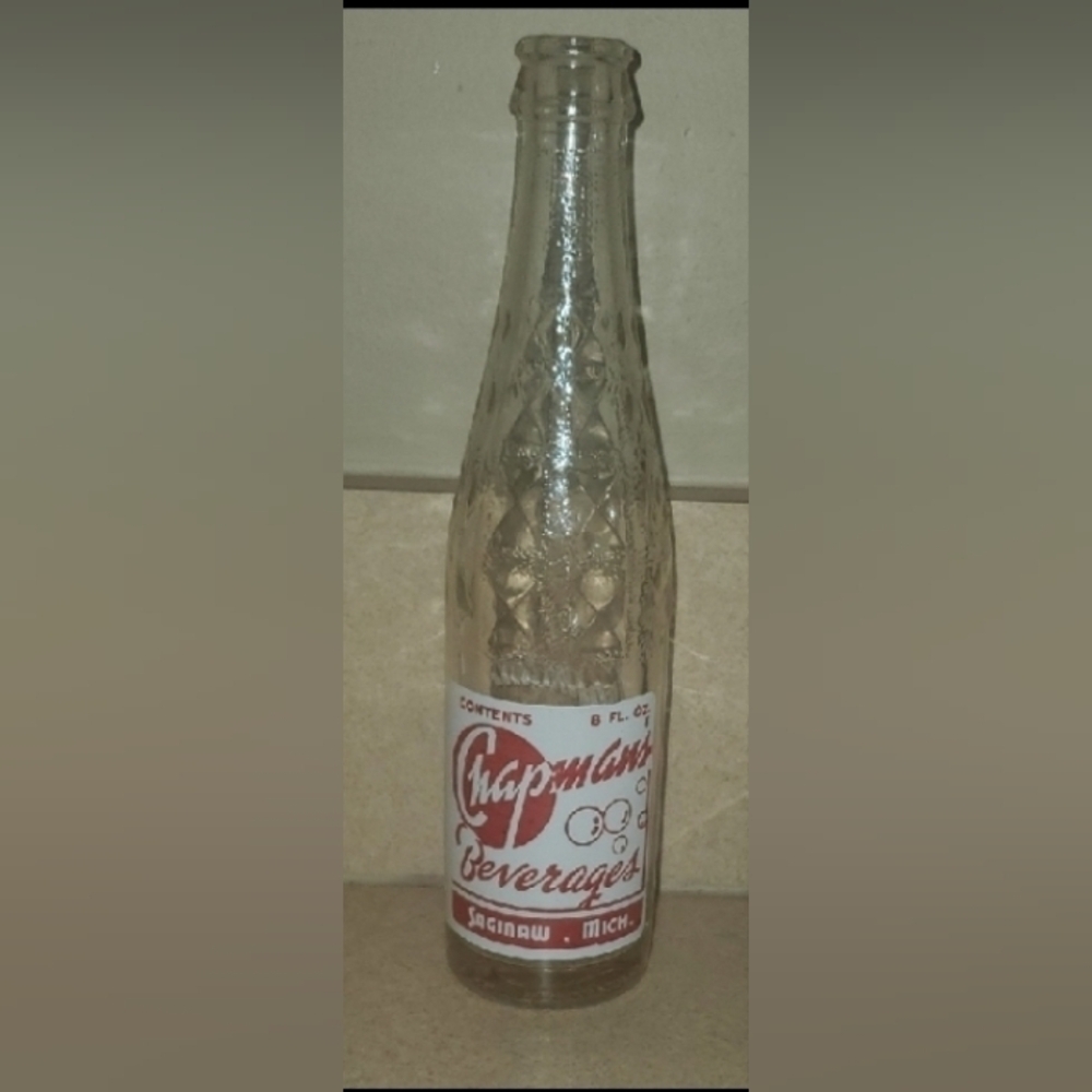 Chapman's‎ Beverages Bottle Vintage glass pop soda Saginaw Michigan collectible
